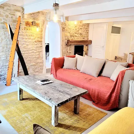 La Maison Du Puits Fleuri Дом отдыха