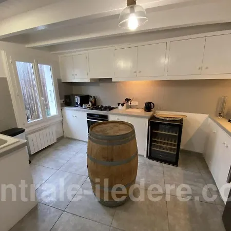 La Maison Du Puits Fleuri Feriehus *