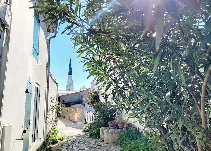 La Maison Du Puits Fleuri *