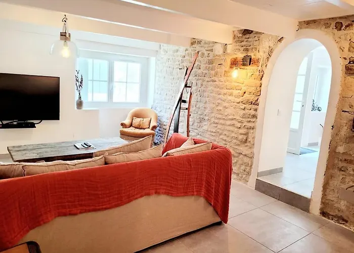 La Maison Du Puits Fleuri